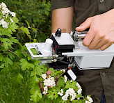 Standard Measuring Head 3010-S, one-handed or tripod mounted measurements.