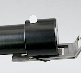 MONI-HEAD/S Measuring Head of the AQUATIC versions. Close-up with titanium sample clip.