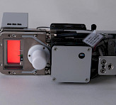 LED-Array/PAM-Fluorometer 3057-FL illuminating 8 cm<sup>2</sup> leaf area. 