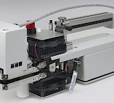 LED-Array/PAM-Fluorometer 3057-FL connected to the Standard Measuring Head 3010-S. 