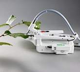 POROMETER measuring stomatal conductance and water evaporation on broad leaves