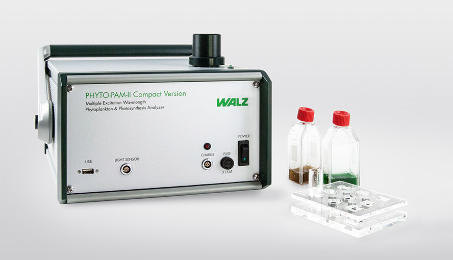 PHYTO-PAM-II COMPACT Version for the simultaneous assessment of photosynthetic performance of up to four algal groups in natural surface water.