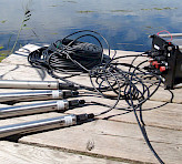 MONI-DA/S data acquisition unit and MONI-HEAD/S sensors (prototypes with stainless steel housing are shown).<br />See also Examples of Application.