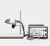 Leaf configuration with the multi-color emitter in the center and the two detectors under a 45&deg; angle on both sides placed in the leaf clip MCP-II-BK.&nbsp;